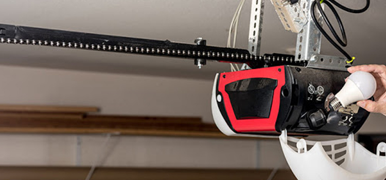 automatic garage door opener repair in Lake Los Angeles
