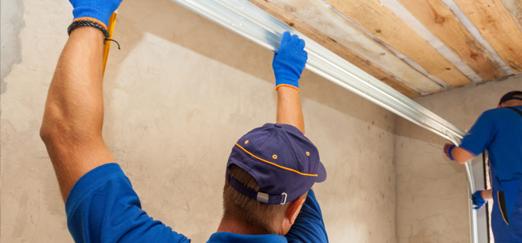 commercial overhead garage door repair in Lake Los Angeles